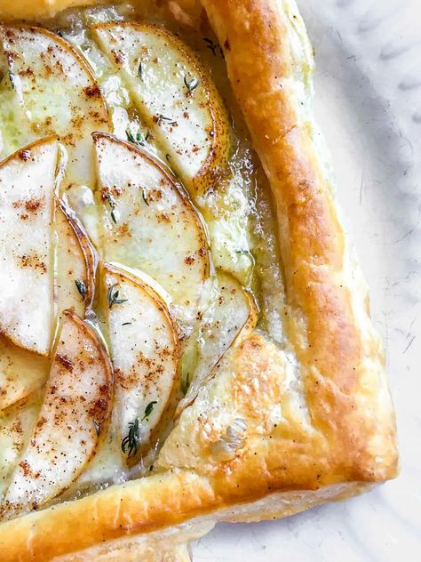 Brie and Pear Puff Pastry Appetizer | Babaganosh Turkey Pear Brie Sandwich, Brie And Pear Puff Pastry, Pear And Brie Appetizer, Brie Pear Appetizer, Apple Brie Puff Pastry, Pear Brie Appetizer, Pear Puff Pastry, Brie And Pear, Pear Brie