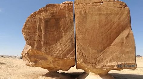 A massive 4,000-year-old monolith split with laser-like precision | ARCHAEOLOGY WORLD The Jetsons, Standing Stone, Rock Formations, Science Art, Ancient Times, Ancient Civilizations, Rocks And Minerals, Saudi Arabia, Archaeology