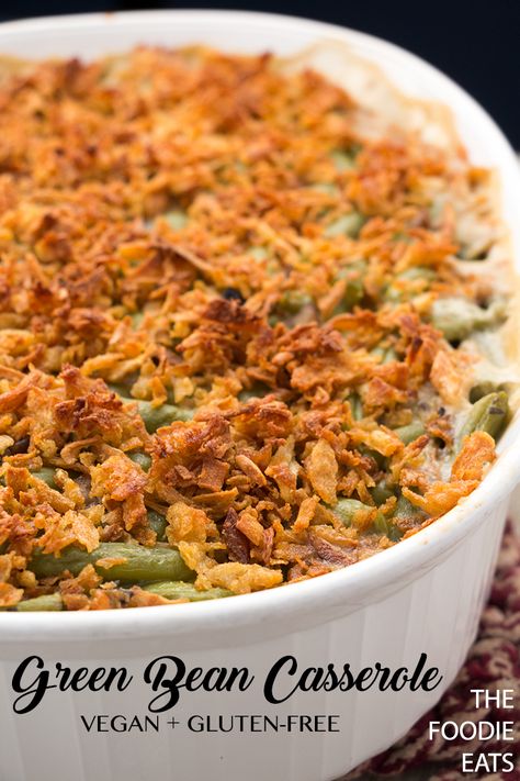 Gluten Free Green Bean Casserole, Thanksgiving Diner, Warm Chicken Salad, Vegan Thanksgiving Dinner, Green Bean Casserole Easy, Vegan Green Bean Casserole, Baked Artichoke, Easy Green Beans, Vegan Holiday Recipes