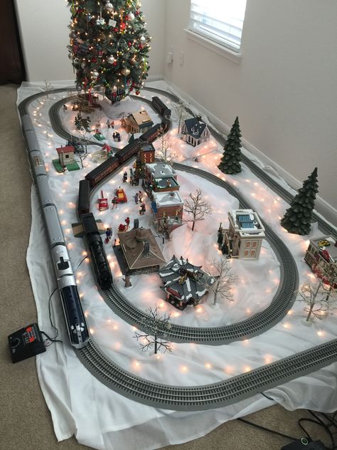 Lionel trains around the Christmas tree Train Under Christmas Tree, Train Around Christmas Tree, Christmas Tree Train Set, Christmas Classroom Treats, Christmas Tree Train, Buzz Haircut, Christmas Train Set, Train Christmas, Christmas Tree Village