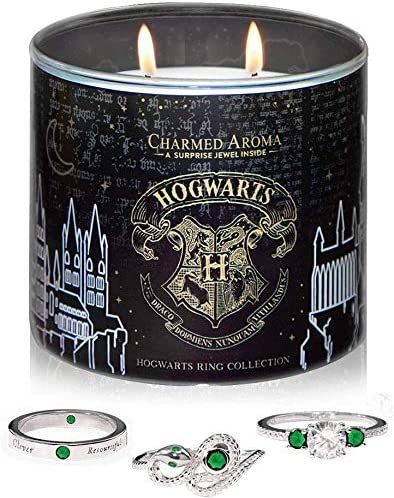 Charmed Aroma Harry Potter Hogwarts Candle, Hogwarts House Ring Collection Harry Potter Scented Candles, Hogwarts Merch, Hogwarts Candles, Slytherin Ring, Gifts Wishlist, Ravenclaw Outfit, Harry Potter Candles, Charmed Aroma, Jewel Candles