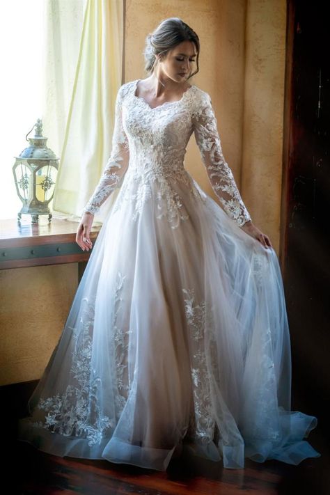 Wedding Dresses Modest, Horsehair Hem, Long Sleeve Bridal Dresses, Modest Bridal, Modest Wedding Gowns, Long Sleeve Wedding Dress, Wedding Gowns With Sleeves, Preowned Wedding Dresses, Dresses Modest