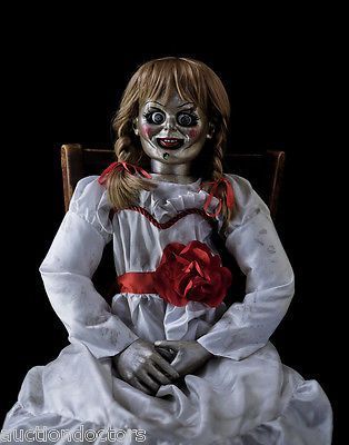 Annabelle Halloween, Conjuring 2, Annabelle Doll, Horror Photos, Fire Horse, Living Dead Dolls, Halloween Prop, Scary Dolls, Scary Halloween Costumes