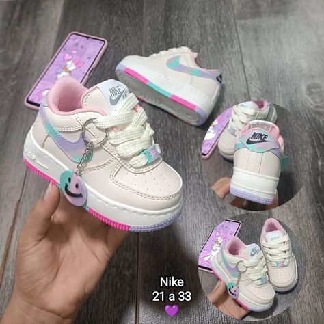 Zara Kids Shoes, Custom Baby Shoes, Nike Shoes Girls, Off White Shoes, Baby Fits, Bling Shoes, Cute Nike Shoes