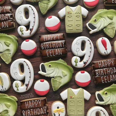 Fishing Themed Birthday Party, Cookie Birthday Party, Fish Cookies, Fishing Birthday Party, Royal Iced Cookies, Crazy Cookies, Themed Cookies, Fishing Birthday, Beautiful Cookies