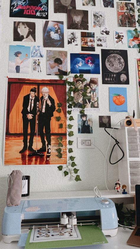 #room #roomtour #desk #jjk #jujutsukaisen #aot #manga Jjk Room Decor, Aot Manga, Anime Decor, Anime Room, Room Tour, Wall Ideas, Dream Room, New Room, Room Inspo