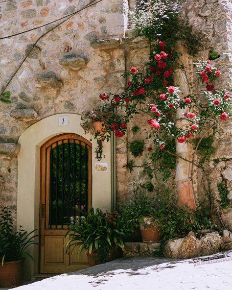 stories of valldemossa ~ @visitvalldemossa By @moodsofana.photography (Mallorca, vintage street photography, street photography, kodak portra filter, stories of street, valldemossa #visitvalldemossa ) Vintage Street Photography, Photography Street, Kodak Portra, Summer Photos, Street Photo, Street Photography, Filter, Spain, Photography