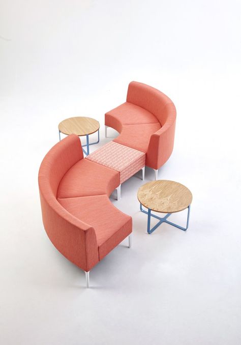 Feminine  This picture portrays feminine line because it curves and flows. Also because it is in a feminine color. Modular Furniture Design, Curved Furniture, Modular Seating, Modular Lounges, Furniture Logo, Office Furniture Design, Furniture Showroom, Design Sofa, Creative Furniture