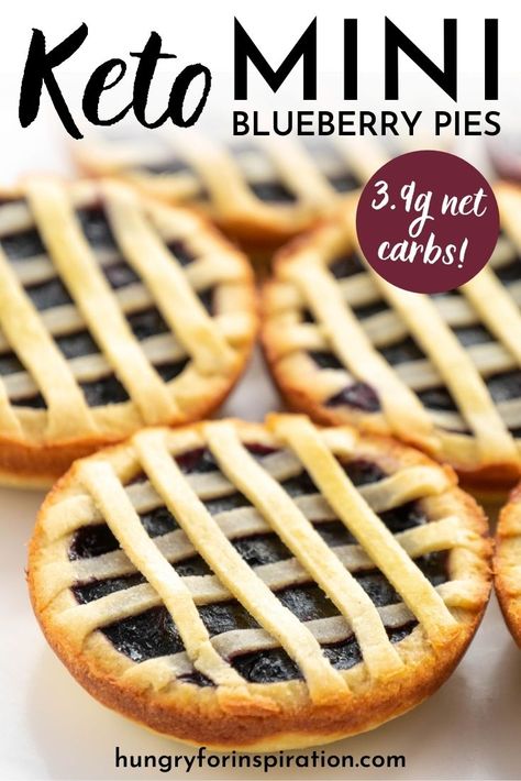 Mini Keto Blueberry Pies Keto Pastry, Mini Blueberry Pies, Quick Keto Dessert, Blueberry Pies, Keto Pie, Keto Snacks Easy, Good Keto Snacks, Keto Blueberry, Keto Treats