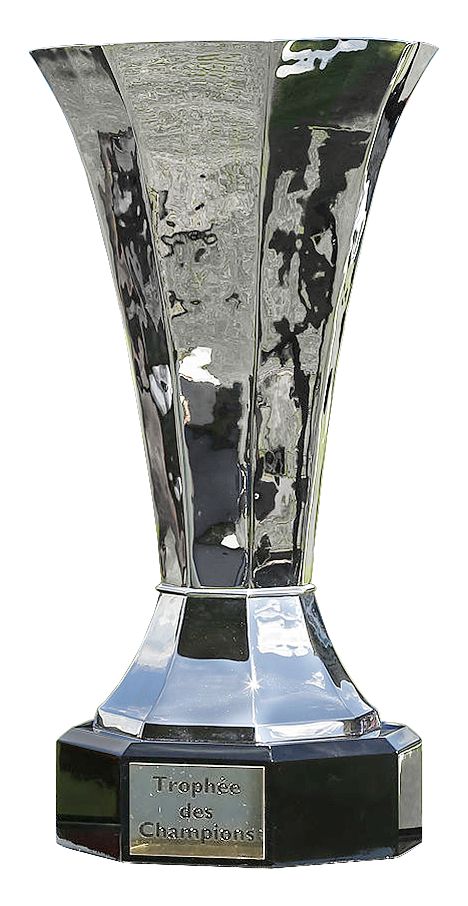 The Trophée des Champions, is a French association football trophy contested in an annual match between the champions of Ligue 1 and the winners of the Coupe de France.  It is equivalent to the Super Cups found in many countries. Actual Winner (2019) is: Paris Saint Germain Football Trophy, Logo Club, Football Trophies, Football Cups, Trophies And Medals, Champions Trophy, Trophy Design, Uber Eats, Association Football