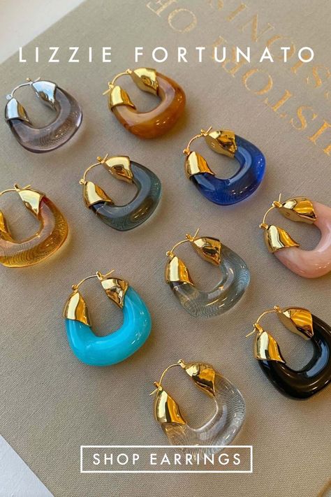 Dope Jewelry Accessories, Luxurious Jewelry, Resin Jewelry Diy, Lizzie Fortunato, Dope Jewelry, Jewellery Shop, Classy Jewelry, Expensive Jewelry, Plastic Jewelry