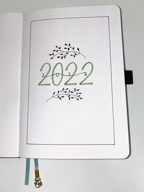 2022 Title Page, Bullet Journal 2022, Bullet Journal Title Page, Bullet Journal First Page, Notesbog Design, Bullet Journal Yearly, Bullet Journal Titles, Bullet Journal Minimalist, My 2022