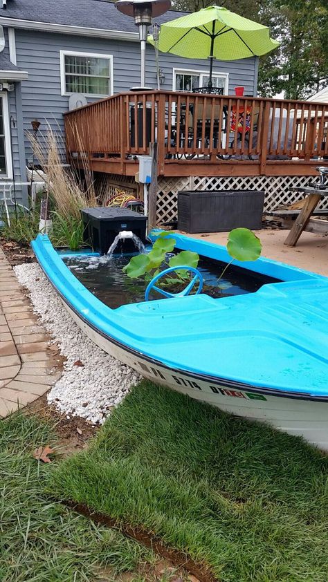 Converting a Boat to Fish Pond | Page 2 | Garden Pond Forums Old Boat Ideas, Boat Fountain, Boat Pond, Boat Garden, Vegetable Planting Guide, Creative Garden Ideas, Fish Pond Gardens, Goldfish Pond, Diy Garden Bed