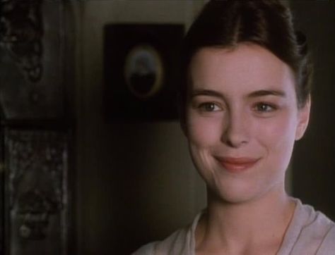 Olivia Williams as Jane Fairfax Olivia Williams Peter Pan, Ethereal Classic, Olivia Williams, Emily Giffin, Broken Hearted, Brandon Sanderson, Concept Ideas, Jane Austen, Warm Winter