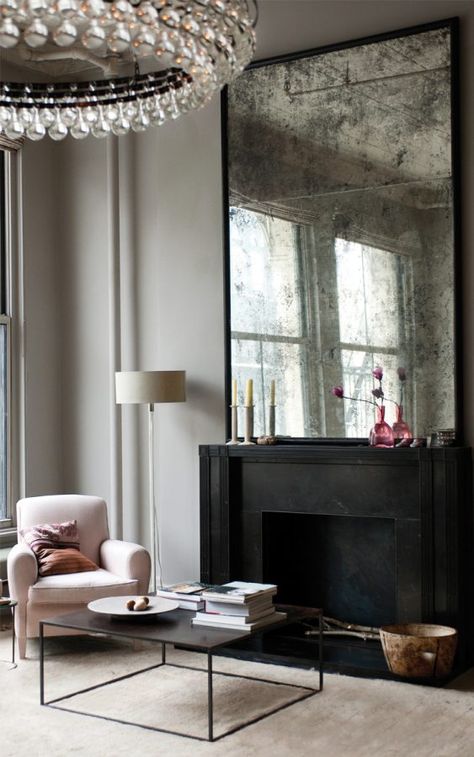 Mirror Over Fireplace, Glam Living Room Decor, Glam Living Room, Luxury Living Room Design, Living Room Mirrors, Dream Houses, Fireplace Mantle, Living Room Grey, Lounge Room