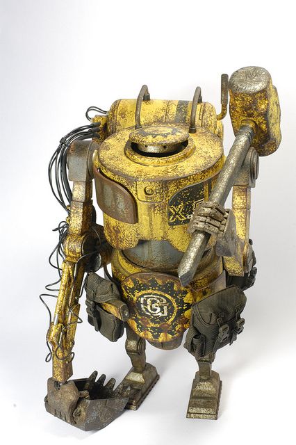 Construction Robot, Old Robot, Steampunk Robots, Steampunk Robot, Hydraulic System, Ashley Wood, Sci Fi Models, Arte Robot, Found Object Art