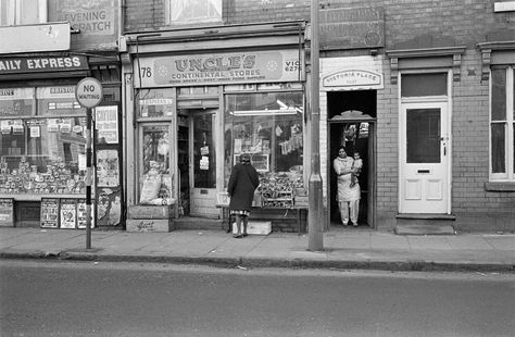 The ghost streets of 1960s Birmingham – in pictures Birmingham City Centre, East End London, University Of Manchester, Birmingham Uk, Birmingham City, Birmingham England, Late 1960s, Brick Lane, Old Camera