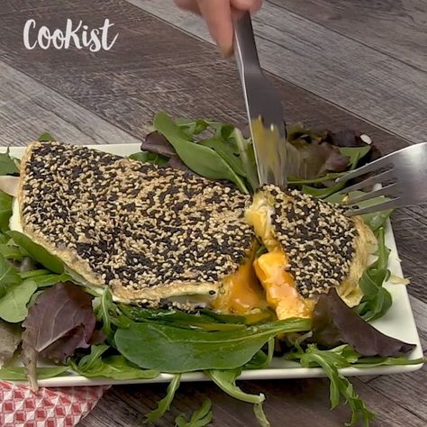 Cookist Wow on Instagram: “Stuffed sesame omelette Pour the eggs over the sesame and the result will be amazing! INGREDIENTS 1 tbsp black sesame 1 tbsp white…” Cookist Wow, Black Sesame, Be Amazing, Pineapple, Fruit, On Instagram, White, Instagram, Black