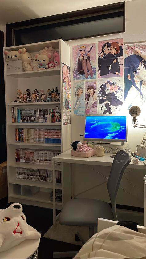 White Desk Setup, Asian Room, Otaku Room, Hello Kitty Rooms, Life Vision, Cute Bedroom Ideas, Phone Inspo, Room Redesign, Pinterest Room Decor