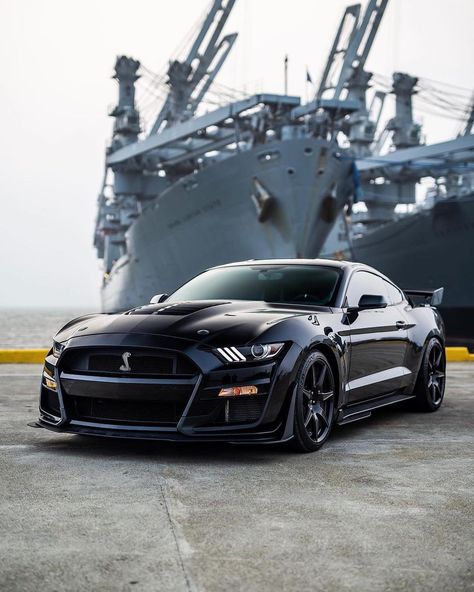 Gt500 Mustang, Mustang Shelby Cobra, Buty Jordan, Ford Mustang Shelby Cobra, Ford Mustang Shelby Gt, Mustang Gt500, Car Quotes, Ford Mustang Car, Car Organization