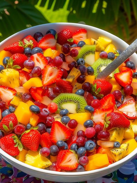 Tropical Sunshine Fruit Salad Tropical Fruit Salad, Fruit Platter Designs, Tropical Food, Summer Salads With Fruit, Fruit Salad Recipes, Summer Snacks, Healthy Food Motivation, Healthy Fruits, Food Obsession