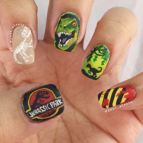 "Did these nails to go see Jurassic World.  The movie was awesome!!😍👍🏼👍🏼🎥🎬😍 My only complaint was, it wasn't long enough. 😄 This design is technically based on the first Jurassic movie.  In my opinion, that is still the best one." Photo taken by @just_alexiz on Instagram, pinned via the InstaPin iOS App! http://www.instapinapp.com (06/12/2015) Jurassic Park Nails, Universal Nails, World Nails, Love Dinosaur, Fingernail Ideas, Crazy Nail Designs, Neon Nail Designs, Crazy Nail Art, Jurrasic Park