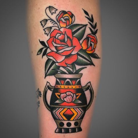 Traditional Vase Tattoos, Vase Tattoos, Flower Vase Tattoo, American Traditional Rose, Vase Tattoo, Traditional Vase, Traditional Vases, Traditional Tattoo Flowers, Traditional Rose