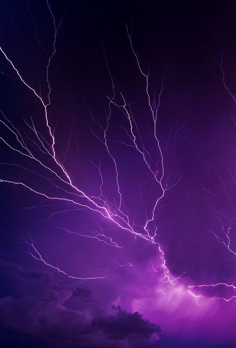 ❥❃ Purple ❃❥ Lightning ~ Electrical storm. Lightning Sky, Lightning Background, Lightning Powers, Lightning Photography, Purple Lightning, Background Search, Lavender Aesthetic, Lightning Storm, Purple Sky