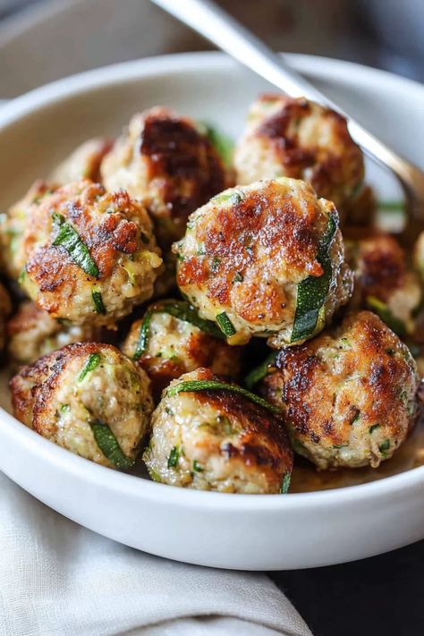 Turkey Zucchini Meatballs Turkey Zucchini Meatballs, Turkey Zucchini, Turkey Meatballs Recipe, Zucchini Meatballs, Recipe Zucchini, Turkey Meatball Recipe, Stuffed Zucchini, Healthy Turkey, Dessert Smoothie