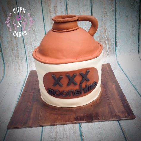 Moonshine Jug, Jug Decor, Diy Tray, Birthday Cake Ideas, Perfume Tray, Surprise Party, Cake Cake, Cake Ideas, Glass Bottles