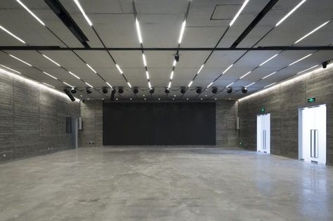 Wisdon HubWisdon Hub4Huaxin Wisdon Hub is a place for promoting communication and sharing wisdomwith the programs of multifunction rooms.. Dance Practice Room, Dance Studio Design, Dance Studio Decor, Practice Room, Neural Pathways, Dance Rooms, Home Dance, Music Studio Room, Gaming Room Setup