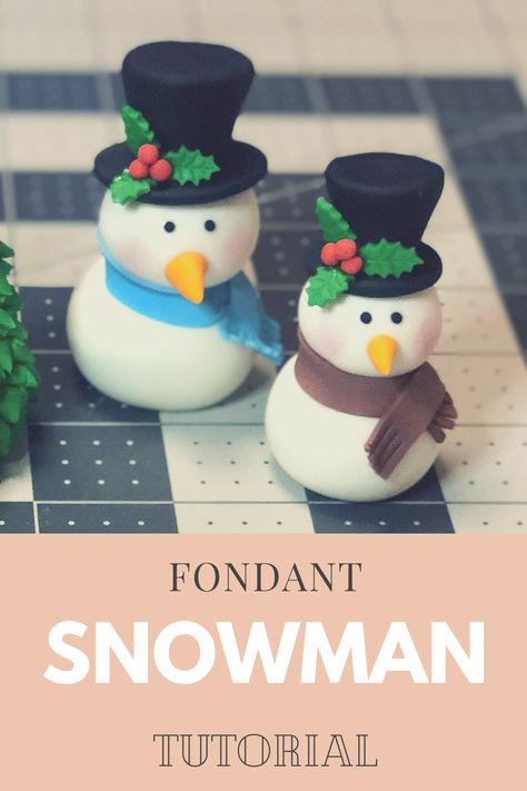 Fondant Snowman, Easy Christmas Cake Decorating Ideas, Fondant Christmas Cake, Christmas Fondant, Christmas Cakes Easy, Snowman Cake, Christmas Cake Designs, Make A Snowman, Gingerbread House Decorations