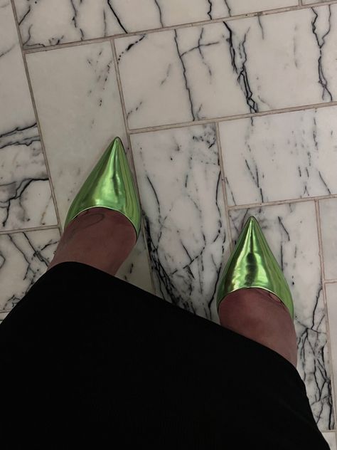 Metallic green heels Metallic Green Heels Outfit, Metallic Green Heels, Green High Heels Outfit, Green Heels Outfit, Green High Heels, High Heels Outfit, Green With Envy, Green Heels, Metallic Heels