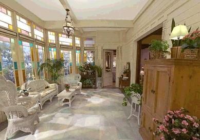 Halliwell Manor - Solarium Victorian Sunroom, Charmed House, Halliwell Manor, Practical Magic House, Manor Interior, Witchy House, Storybook House, Charmed Tv Show, Charmed Tv