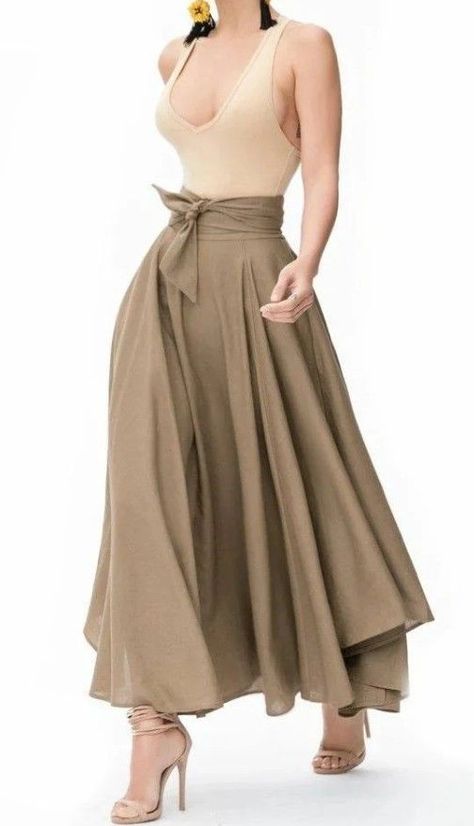 Style Pantry, Skirt And Top Set, Flowing Skirt, Fashion Attire, Blouse Diy, Glam Dresses, Elegant Shirt, Fashion Design Clothes, Skirt Design