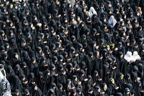 Men and women mourn for Imam Hussain on the day of Ashura and attend noon prayer in congregation on-time in the streets or mosques or the holy shrines as what Imam Hussain did in the middle of the battle of Karbala./ #Day of #Ashura in #Iran The Day Of Ashura, Day Of Ashura, Battle Of Karbala, Hussain Karbala, Shia Muslim, Tehran Iran, Imam Hussain, Imam Ali, Iran