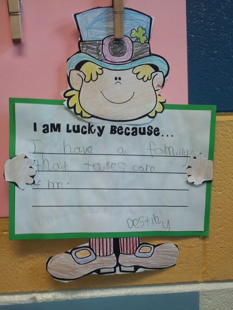 St Patricks Day writing craftivity from Klassy Kinders: "I am lucky because...." I Am Lucky Because, Kindergarten March, March Writing, Writing Craftivity, St Patric, St Patricks Crafts, Teaching Holidays, St Patrick Day Activities, Literacy Coaching