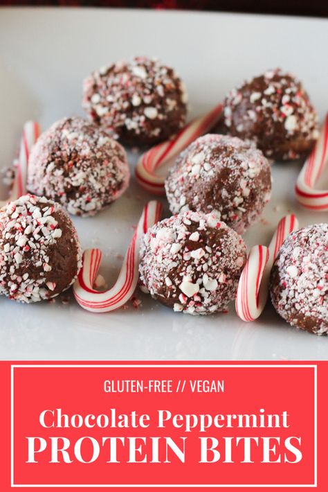 Quick Party Desserts, Chocolate Protein Bites, Protein Truffles, Christmas Keto, Hot Fudge Cake, Hot Chocolate Fudge, Peppermint Chocolate, Party Food Dessert, Single Serve Desserts