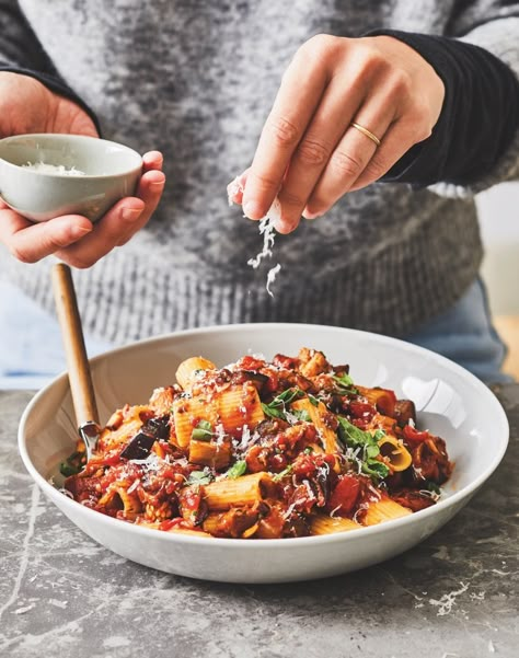 Eggplant Bolognese, Eggplant Bolognese Sauce, Vegetarian Pasta Bolognese, Eggplant Pasta Vegan, Vegan Bolognese Beyond Meat, Bon Appetit Bolognese Sauce, Vegetarian Bolognese, Eggplant Pasta, Small Eggplant