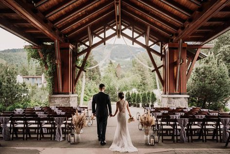 Nita Lake Lodge, Whistler Wedding, Family Style Dinner, 5 Star Hotel, Wedding Spot, Flower Company, Lake Lodge, Private Dining Room, Luxury Weddings