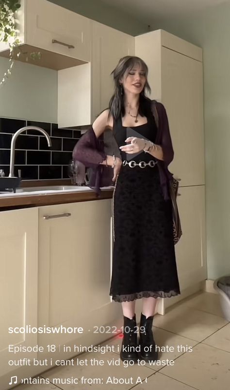 Outfits With Black T Shirt, Whimsy Goth Summer Outfit, Whimsigoth Capsule Wardrobe, Dark Whimsigothic Outfits, Whimsy Goth Clothes, Wimsey Goth Outfit, Alt Formal Outfits, Gothic Hippie Aesthetic, Goth Spring Outfits