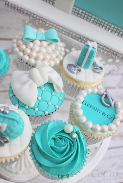 Tiffany Blue Cupcakes, Tiffany Cupcakes, Tiffany Blue Cakes, Tiffany Sweet 16, Tiffany Theme Party, Tiffany Themed Bridal Shower, Tiffany Birthday Party, Tiffany Birthday, Tiffany Cakes