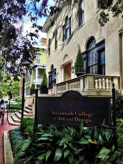 SCAD  Savannah, Ga Scad Savannah Aesthetic, Scad University, Georgia Aesthetic, Scad Savannah, 2023 Motivation, Georgia Art, Dream Location, Art Careers, College Vision Board