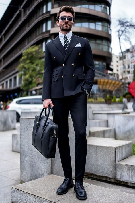 Grad Suits Men, Blazer Designs For Men, Double Breasted Suit Men Wedding, Grad Suits, Black Double Breasted Suit, Double Breasted Suit Men, Bow Tie Suit, Modern Fit Suit, Suit Styles