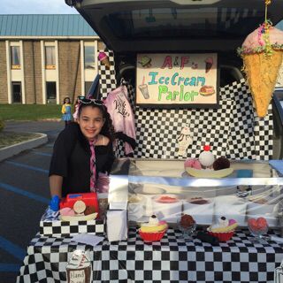 Lanie's 50s Ice Cream Parlor trunk or treat Ice Cream Truck Or Treat, Trunk Or Treat Ice Cream Truck, Ice Cream Trunk Or Treat Ideas, 50s Ice Cream Parlor, Trunk Ideas, Halloween Ice Cream, Easy Ice Cream, Treat Ideas, Ice Cream Parlor