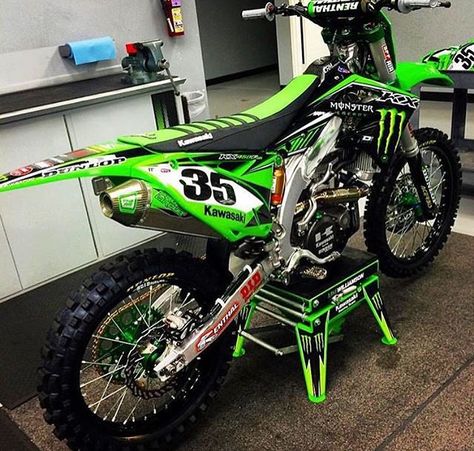 Kawasaki Dirt Bikes, Custom Dirt Bike, Enduro Motocross, Bike Toy, Moto 50cc, Mx Bikes, Dirt Bike Racing, Cool Dirt Bikes, Motorcross Bike