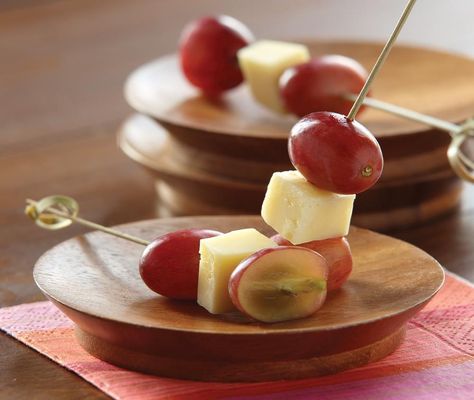 Cantal-Grape Skewers Skewer Appetizers Cold, Skewers Appetizers Cold, Grape Skewers, Appetizers Cold, Skewer Appetizers, Red Grapes, Grocery Stores, Skewers, Gluten Free Vegetarian