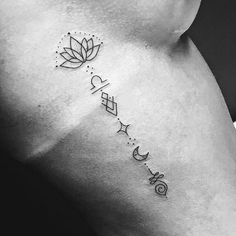 Rib Tattoos For Women, Yoga Tattoos, Horoscope Tattoos, Libra Tattoo, Tattoo Mandala, Muster Tattoos, Tattoo Signs, Spine Tattoos For Women, Thigh Tattoos Women