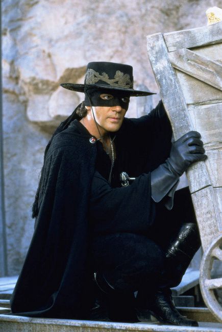 Antonio Banderas Zorro Kaiketsu Zorro, Zorro Costume, Movies Journal, Zorro Movie, Pulp Heroes, The Legend Of Zorro, The Mask Of Zorro, Bass Fishing Shirts, Evil Stepmother