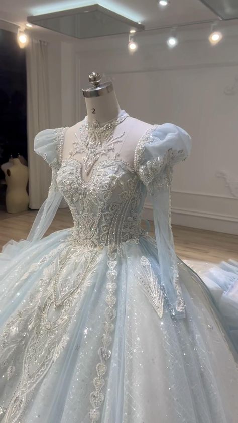 Wedding Dress With Removable Sleeves, Long Wedding Gown, Glittery Wedding Dress, Cathedral Length Wedding Dress, Blue Sequin Skirt, Dream Wedding Dresses Princesses, Sequin Skirt Long, Unusual Wedding Dresses, Silver Wedding Dress